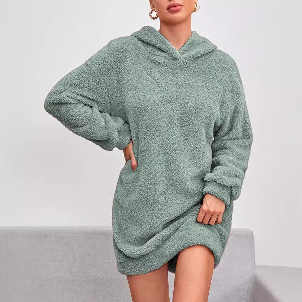 Long sleeved hooded hoodie