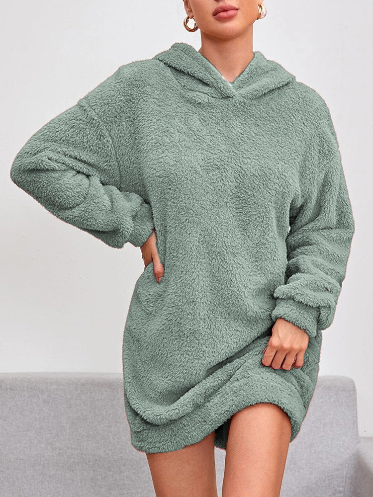 Long sleeved hooded hoodie